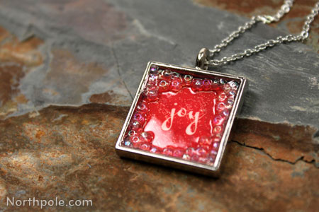 Easy DIY Jewelry Pendants