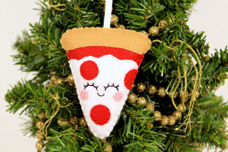 Felt Pizza Ornament