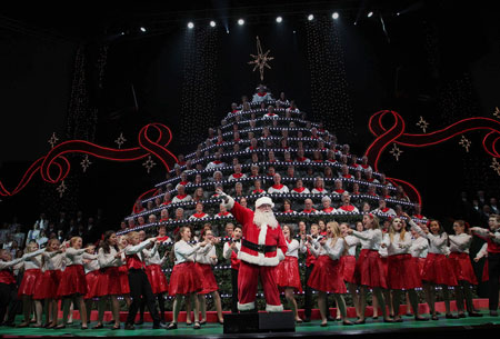 Singing Christmas Tree - Portland, OR