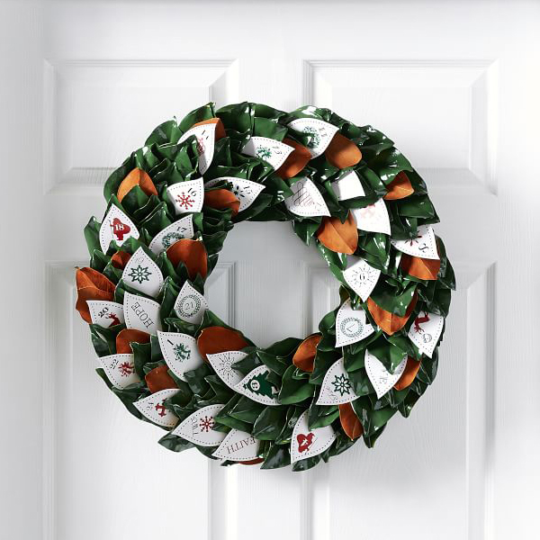 Live Advent Calendar Magnolia Wreath