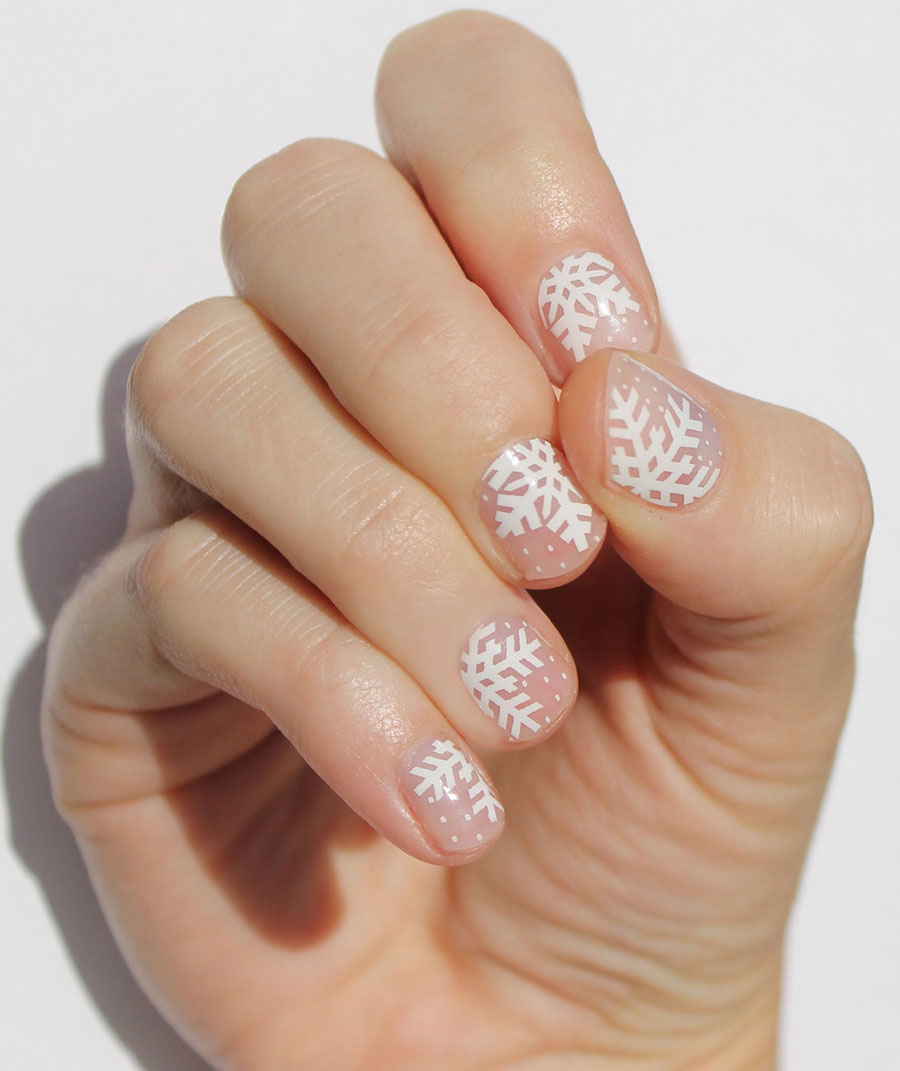 Snowflake Nail Wraps