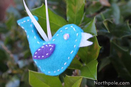 Chipper Christmas Birdie