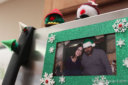 Fast Festive Photo Frame for Your Fridge