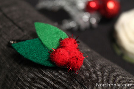 Holly Leaves & Berries