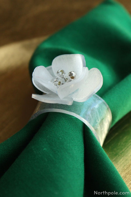 Ice Poppy Napkin Rings