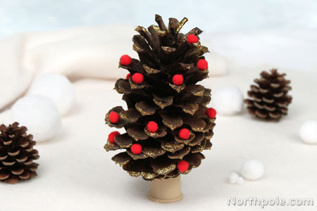 Pinecone Christmas Tree