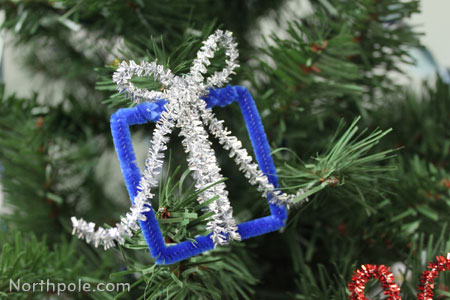 Sparkly Pipe Cleaner Ornaments
